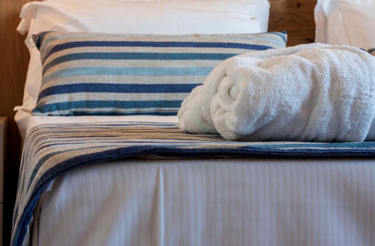 קסטליונה דלה פסקאיה Aqua Boutique Hotel מראה חיצוני תמונה