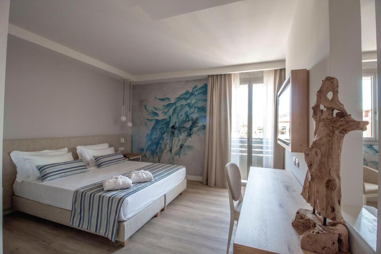 קסטליונה דלה פסקאיה Aqua Boutique Hotel מראה חיצוני תמונה